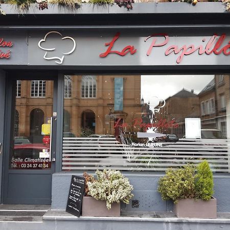 La Papillote Hotel ชาร์เลอวิลล์-เมซิแยร์ ภายนอก รูปภาพ