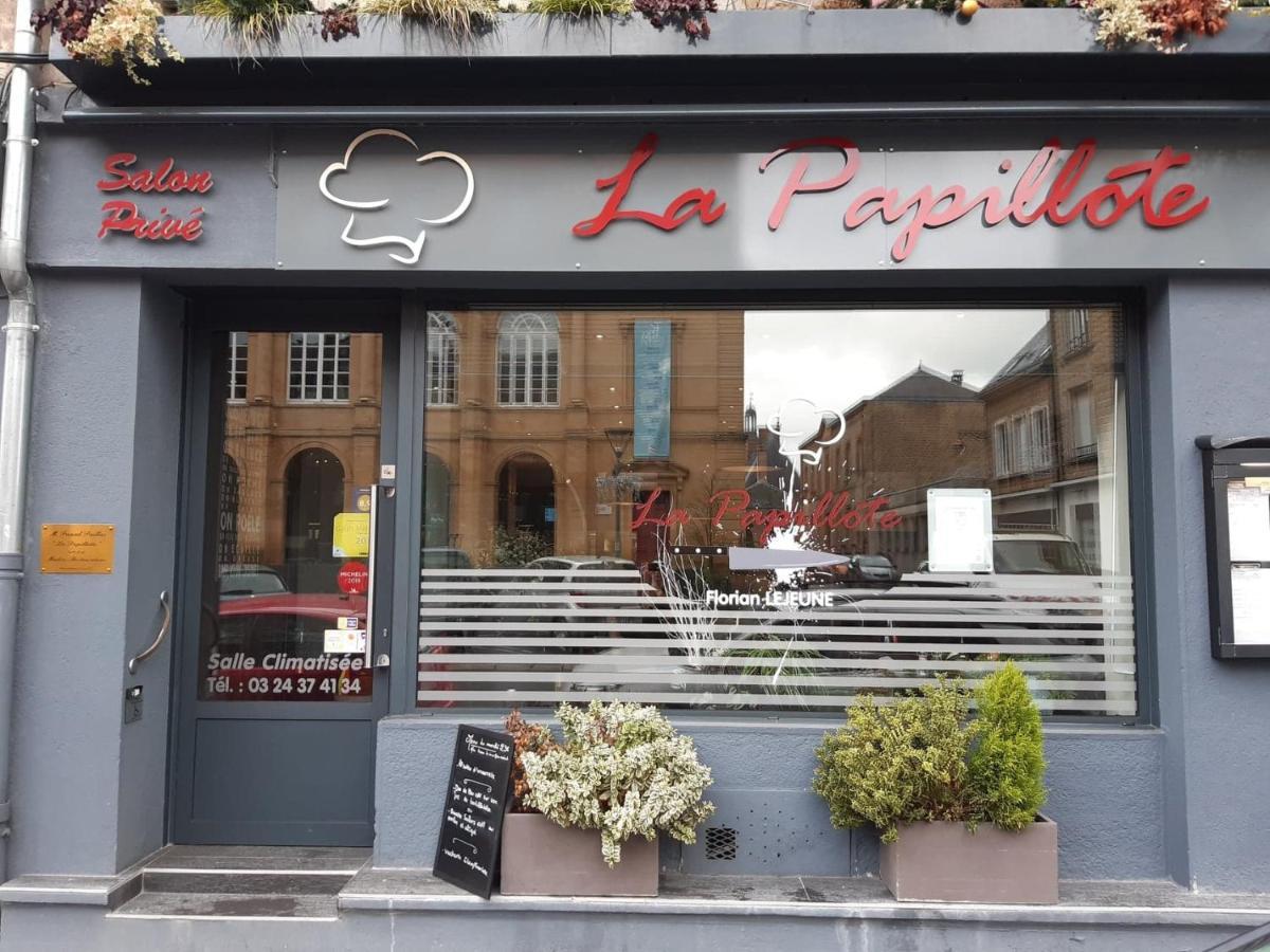 La Papillote Hotel ชาร์เลอวิลล์-เมซิแยร์ ภายนอก รูปภาพ